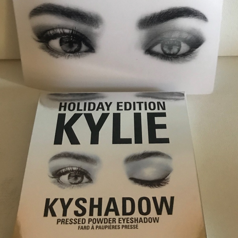 Kylie cosmetics Eyeshadow Palette Holiday Edition